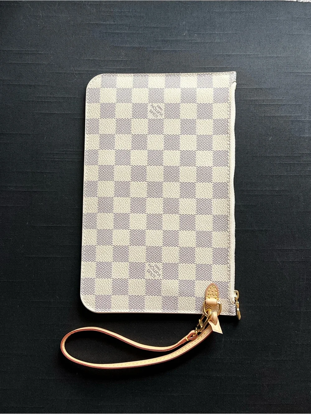 AUTHENTIC! Louis Vuitton Damier Azur Pochette Rose Ballerine Wristlet